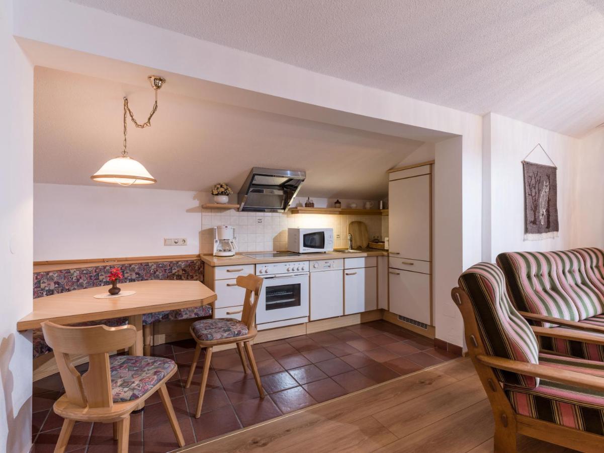 Ferienwohnung Bacher Oberkumbichl 900 Mayrhofen Exteriör bild
