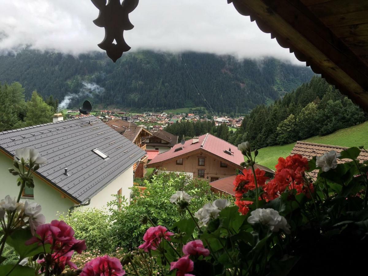 Ferienwohnung Bacher Oberkumbichl 900 Mayrhofen Exteriör bild